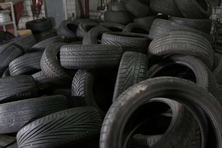 200-single-high-profile-used-tyres-cu
